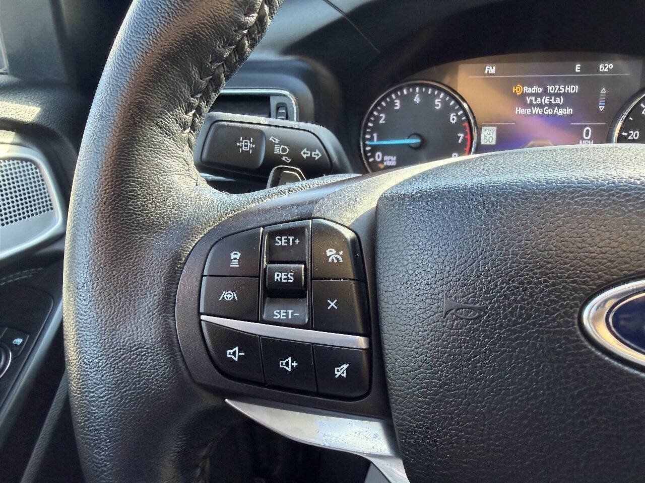 Used 2020 Ford Explorer Limited AWD/4WD image 22