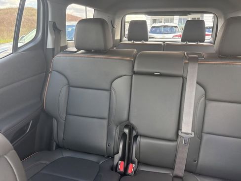 Used 2023 GMC Acadia AT4 w/ Technology Package image 14