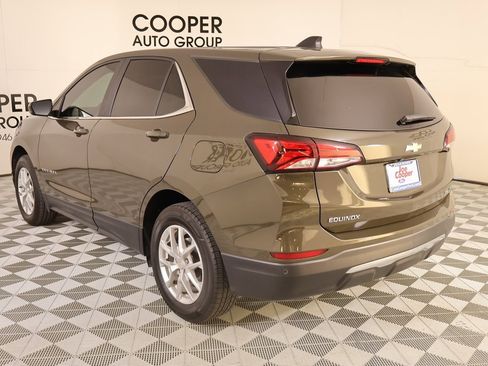 Used 2023 Chevrolet Equinox LT w/ LPO, Floor Liner Package image 21