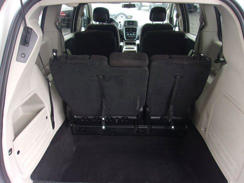 Used 2013 Dodge Grand Caravan SXT w/ Entertainment Group 1 image 6