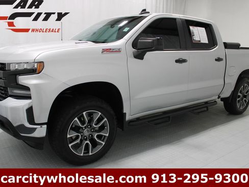 Used 2021 Chevrolet Silverado 1500 LT w/ Z71 Off-Road Package AWD/4WD image 1