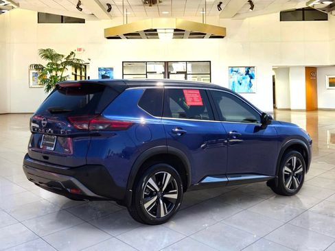 Certified 2023 Nissan Rogue SL w/ SL Premium Package FWD image 5