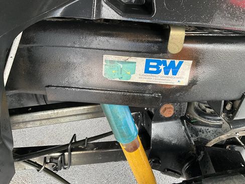 Used 2018 RAM 2500 Tradesman w/ Chrome Appearance Group image 20