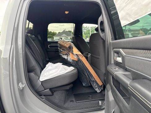 New 2026 RAM 2500 Big Horn AWD/4WD image 23