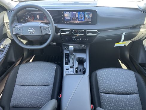 New 2026 Nissan Sentra SV image 9