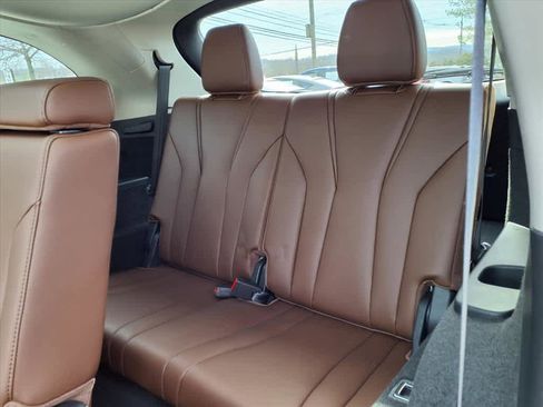 Certified 2024 Acura MDX SH-AWD w/ Technology Package image 23