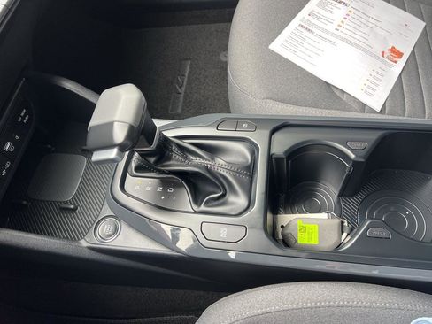 Used 2025 Kia K4 EX image 26