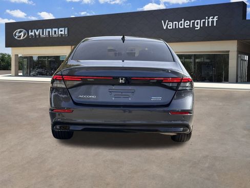 Used 2024 Honda Accord Touring image 13