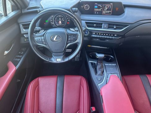 Used 2021 Lexus UX 250h F Sport w/ Accessory Package (Z2) image 15