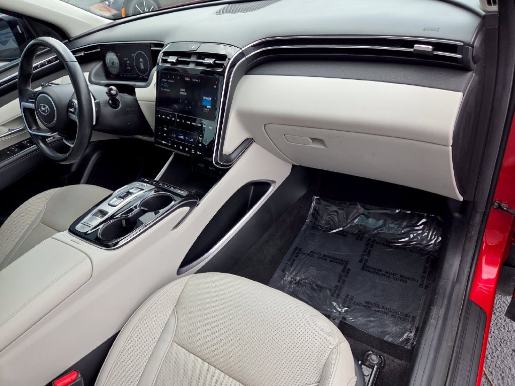 Used 2023 Hyundai Tucson Limited FWD image 17