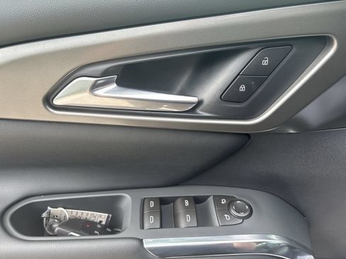 New 2026 Chevrolet Traverse LT w/ Midnight/Sport Edition FWD image 13