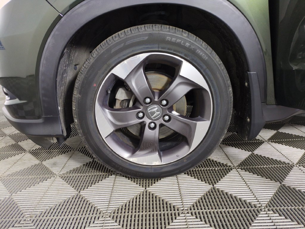 Used 2018 Honda HR-V EX-L image 32