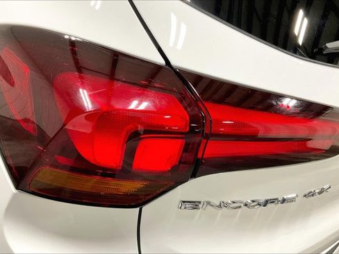 Used 2023 Buick Encore GX Preferred w/ Cold Weather Comfort Package image 28