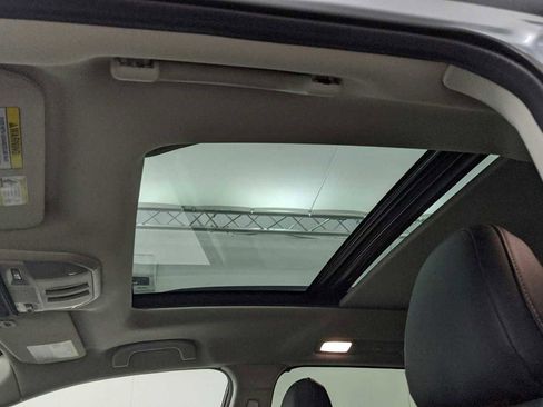 New 2025 Subaru Ascent Limited image 15