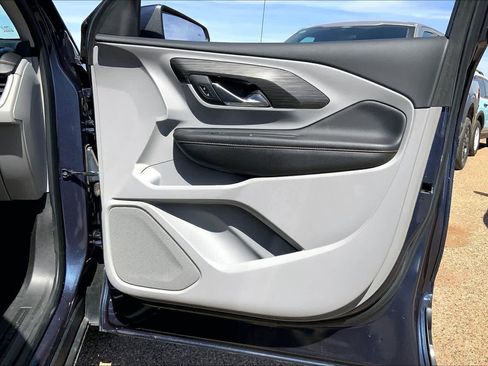 Used 2018 GMC Terrain SLT w/ Preferred Package image 23