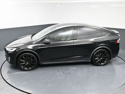 Used 2021 Tesla Model X Long Range image 53