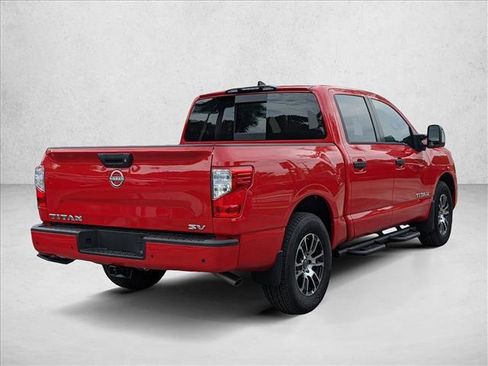 Certified 2024 Nissan Titan SV w/ SV Convenience Package image 2