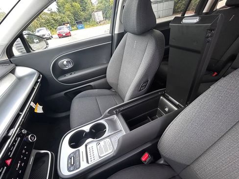 New 2026 Hyundai Ioniq 9 SE AWD/4WD image 23
