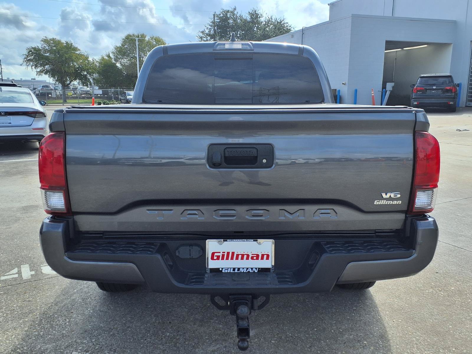Used 2022 Toyota Tacoma SR5 w/ Technology Package RWD image 21