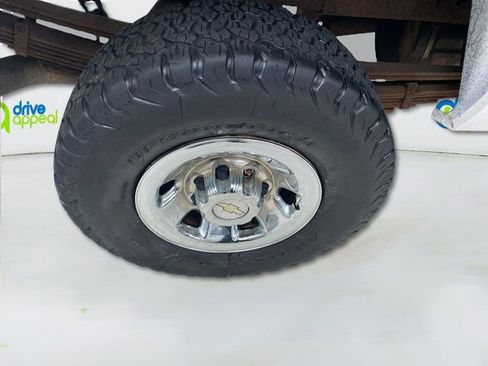 Used 2007 Chevrolet Silverado 3500 W/T w/ Snow Plow Prep Package image 15