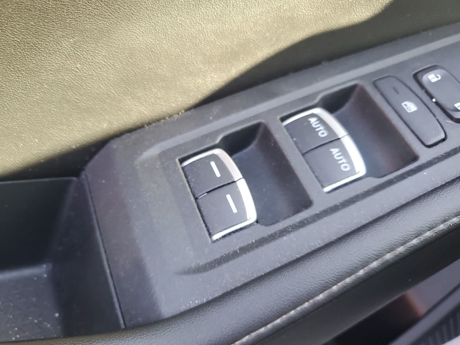 Used 2023 Honda Accord Sport image 24