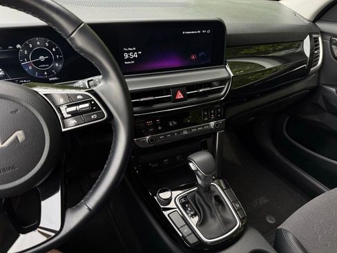 Certified 2024 Kia Seltos S FWD image 31
