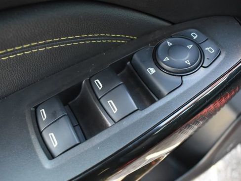 Certified 2024 Chevrolet Trax LT w/ Driver Confidence Package image 19