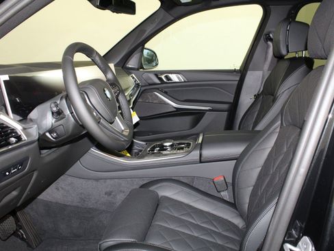 Used 2026 BMW X5 sDrive40i w/ Climate Comfort Package image 25