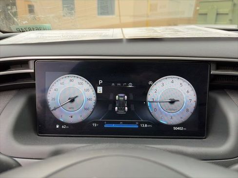 Certified 2024 Hyundai Tucson Limited AWD/4WD image 11