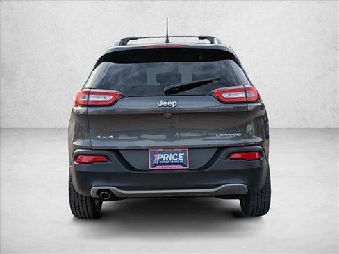 Used 2016 Jeep Cherokee Limited w/ Luxury Group image 6