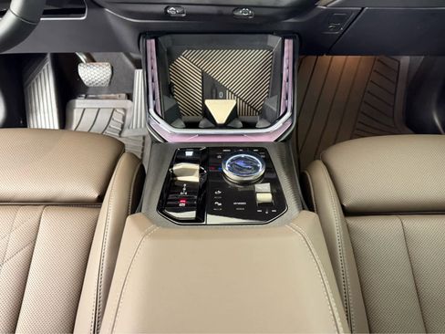 Certified 2025 BMW X3 xDrive30i w/ Premium Package image 15