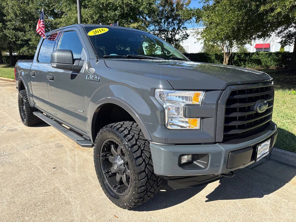 Used 2016 Ford F150 XLT w/ Equipment Group 302A Luxury AWD/4WD image 1