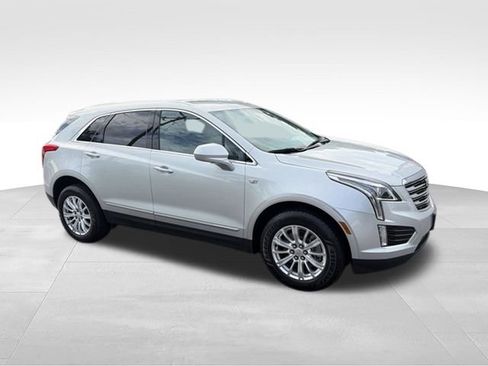Used 2017 Cadillac XT5 FWD image 23