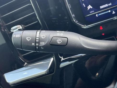 Used 2024 Chevrolet Silverado 2500 High Country w/ Midnight Edition image 19