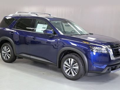 New 2025 Nissan Pathfinder SL