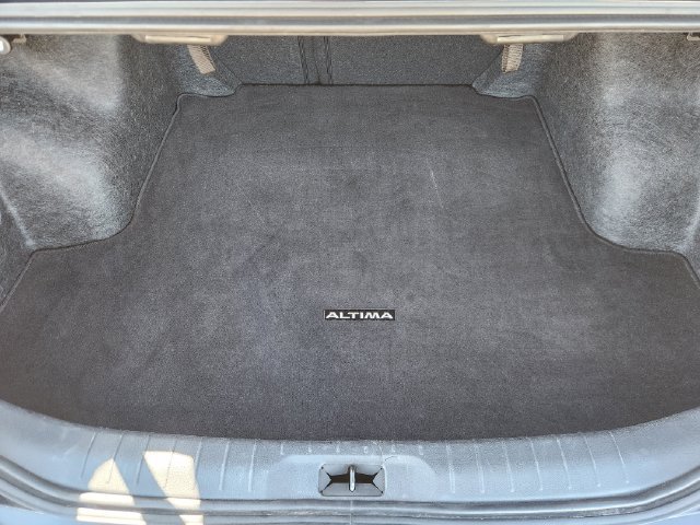 Used 2025 Nissan Altima 2.5 SR FWD image 26