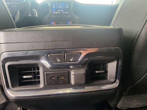 Used 2023 GMC Sierra 2500 Denali w/ Denali Ultimate Package AWD/4WD image 21