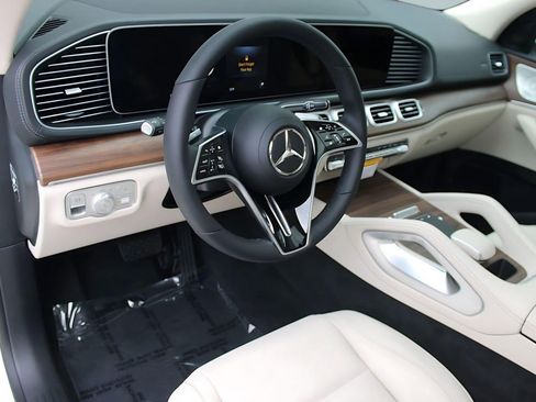 Used 2026 Mercedes-Benz GLE 350 4MATIC image 4