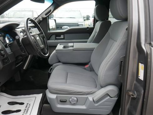 Used 2013 Ford F150 XLT w/ XLT Chrome Pkg image 2