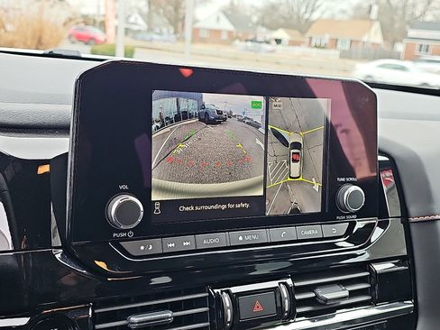 New 2025 Nissan Pathfinder Rock Creek image 12