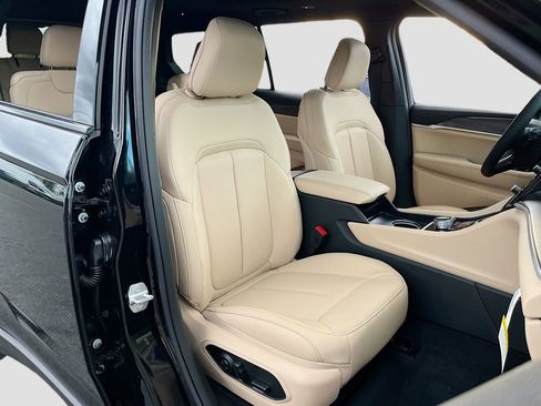 New 2026 Jeep Grand Cherokee L Limited image 26