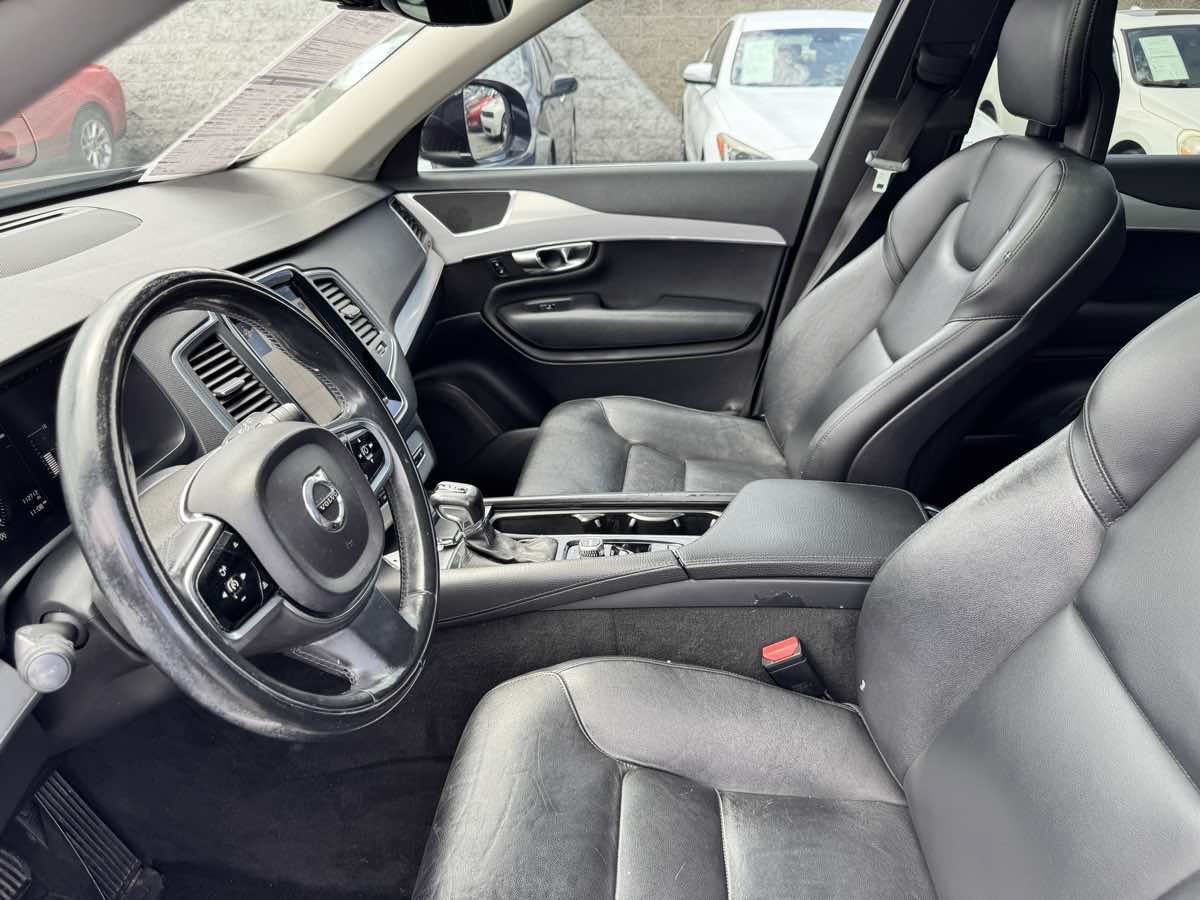 Used 2017 Volvo XC90 T5 Momentum w/ Vision Package AWD/4WD image 36