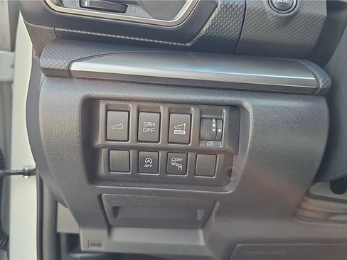 Used 2023 Subaru Forester Premium image 26