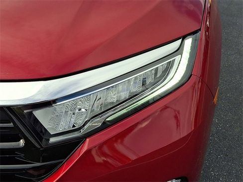 Used 2022 Honda Odyssey Elite image 9