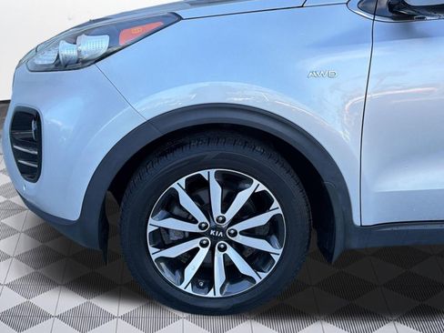 Used 2017 Kia Sportage EX w/ EX Technology Package AWD/4WD image 12