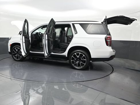 Used 2024 Chevrolet Tahoe RST w/ Luxury Package RWD image 36