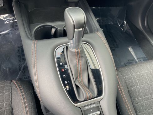 Used 2025 Honda HR-V Sport image 22