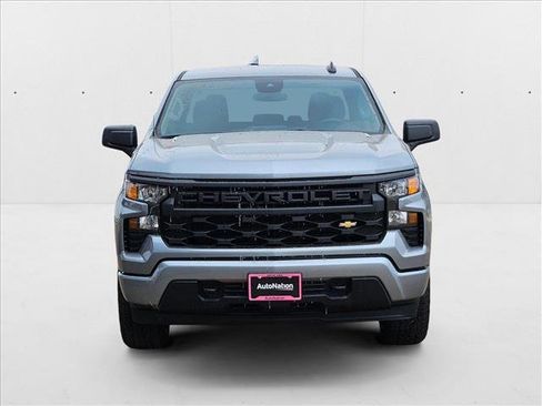 New 2025 Chevrolet Silverado 1500 Custom image 6