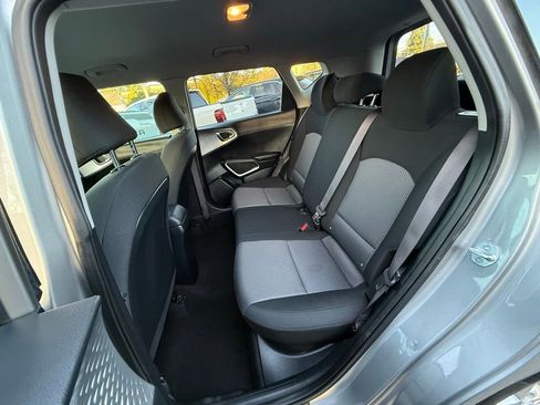 Used 2023 Kia Soul LX w/ Option Group 015 image 17