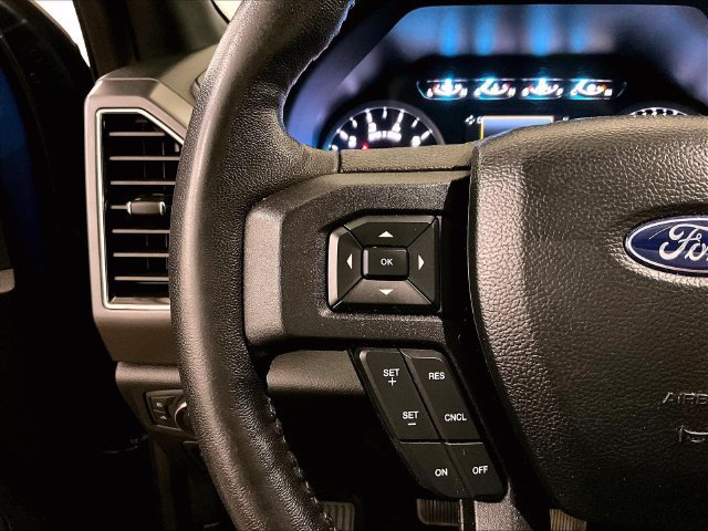 Used 2020 Ford F150 XLT w/ Equipment Group 302A Luxury AWD/4WD image 17